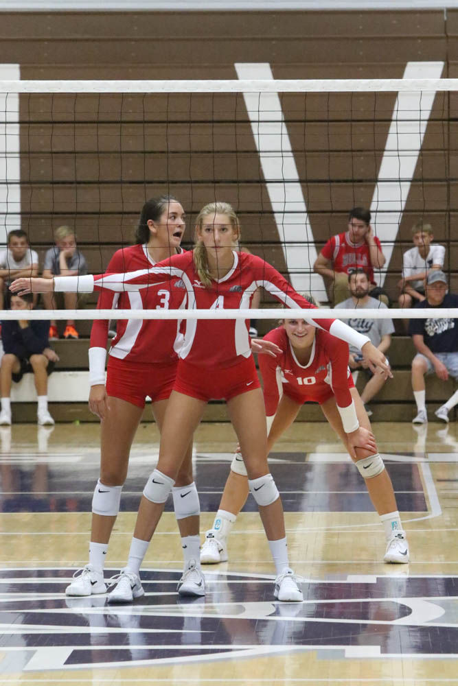 Gallery: Girls volleyball - Crown Point at Michigan City